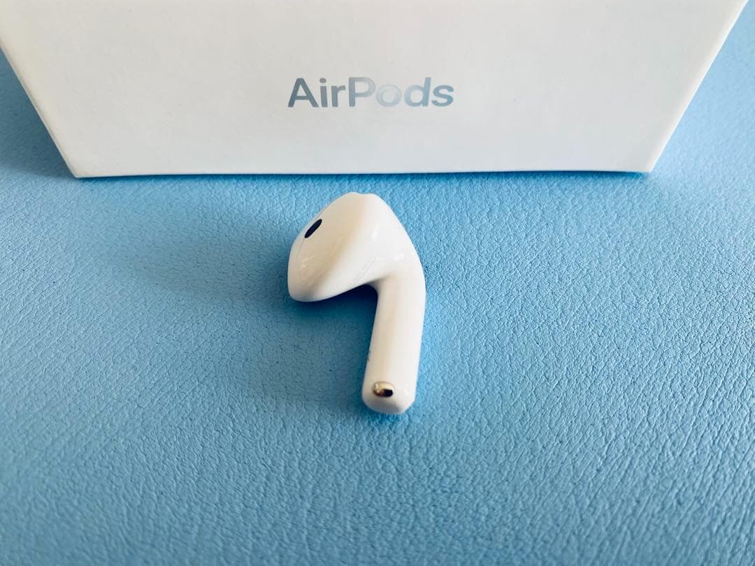 AirPods 第4世代 R片耳 右耳のみ イヤホン A3050 LHPZ